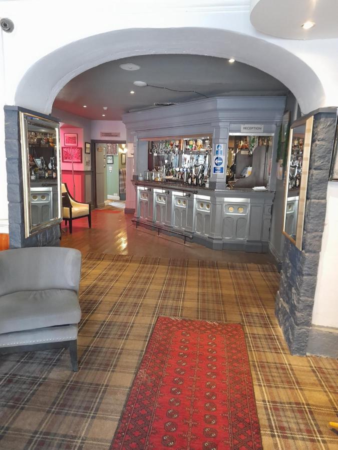 Schooner Hotel Алнмут Екстериор снимка