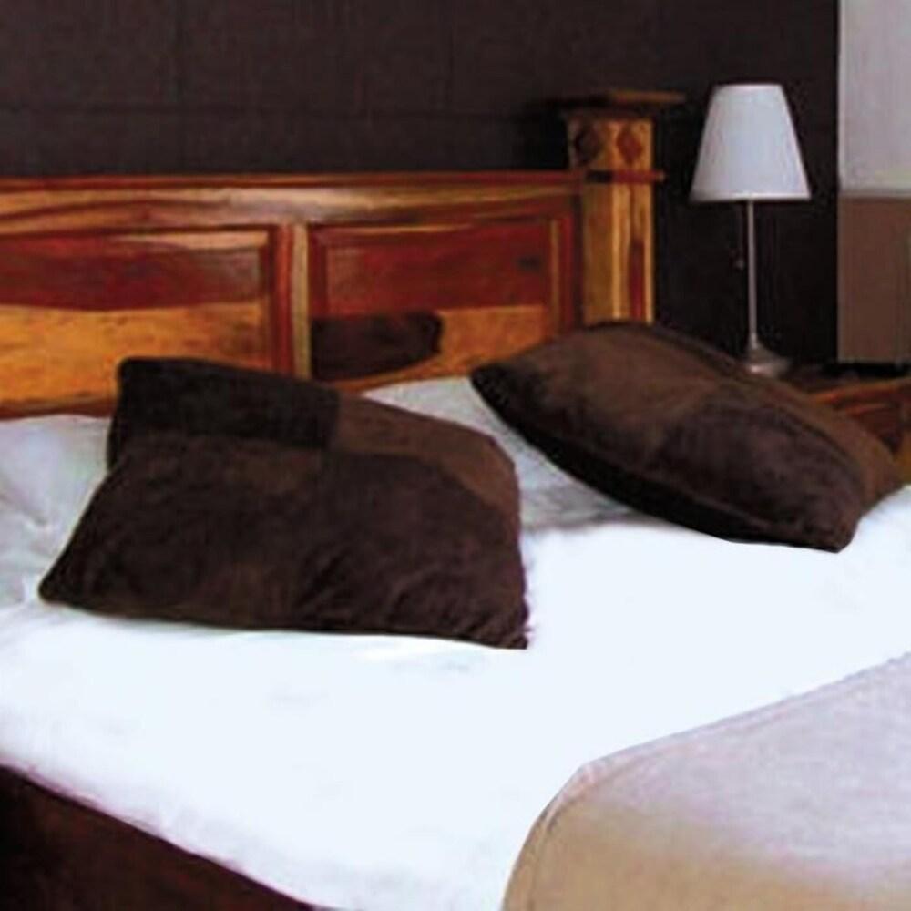 Schooner Hotel Алнмут Екстериор снимка